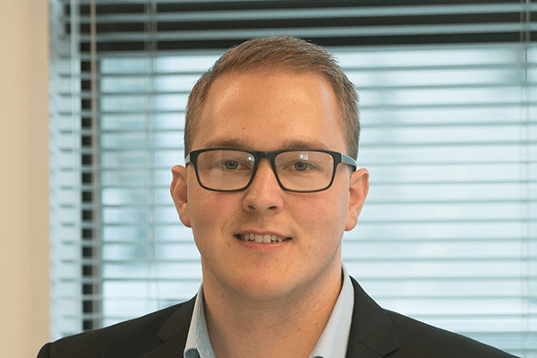 VERN LAWRY -HOMES CONSULTANT-087526-edited